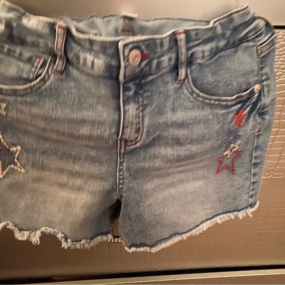 CUTE SHORTS